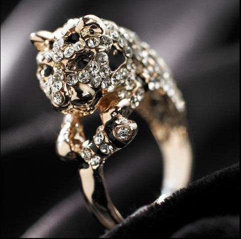 Designer Inspired Pale Gold and Crystal Diamante 'Lucky Leopard' Cocktail Ring